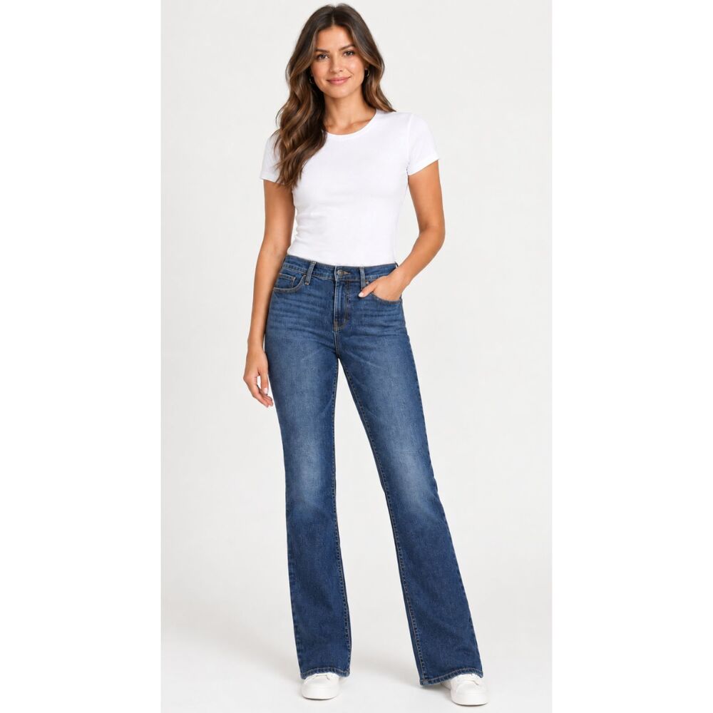 Old Navy Original Bootcut Low Rise Jeans